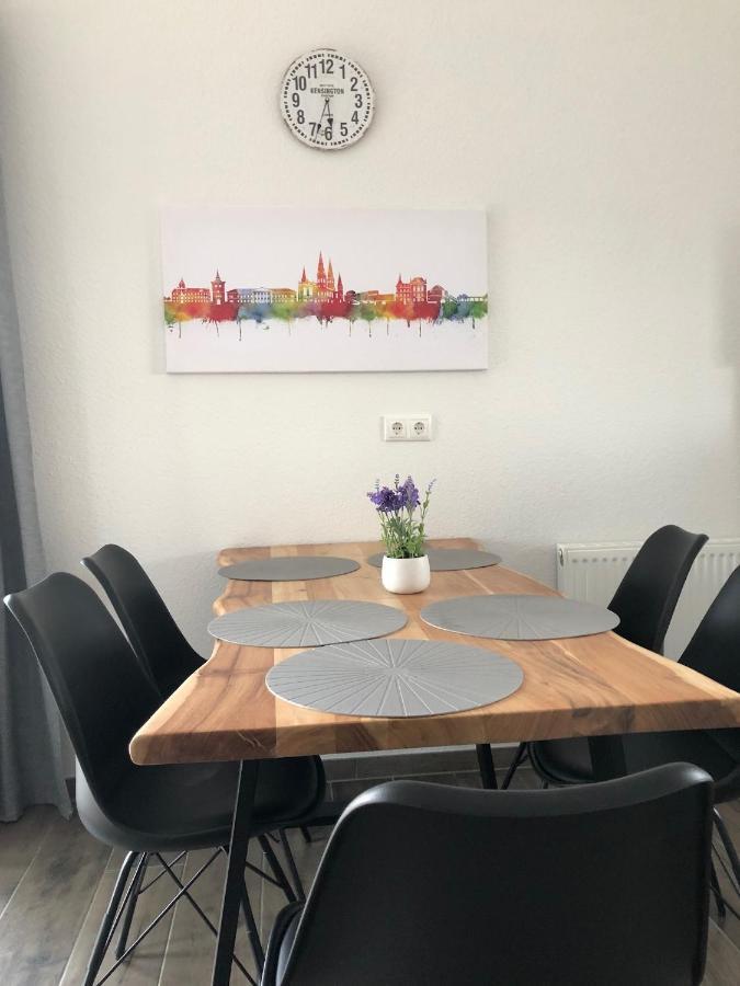 Ferienhaus Wattkieker Sehestedt  エクステリア 写真